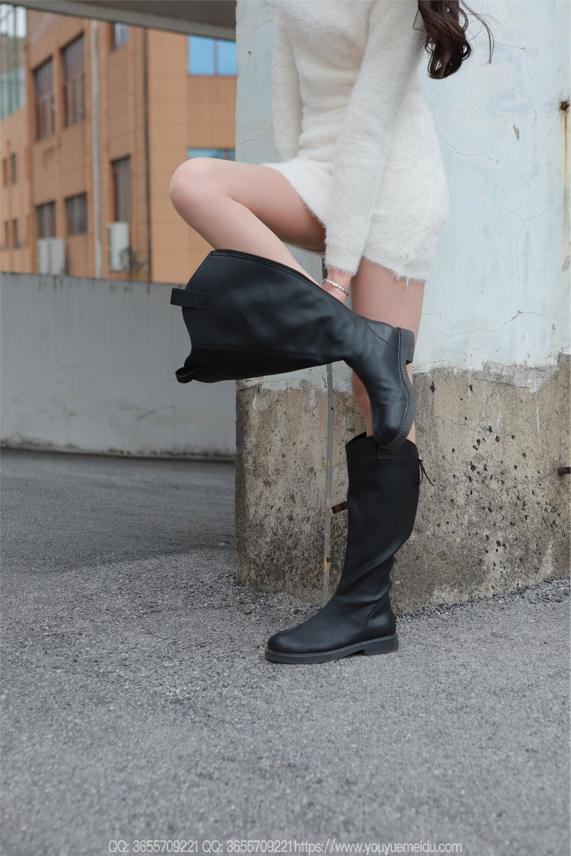 IESS异思趣向  2025.04.07 丝享家 .2021 团团《长靴包臀裙（下）》